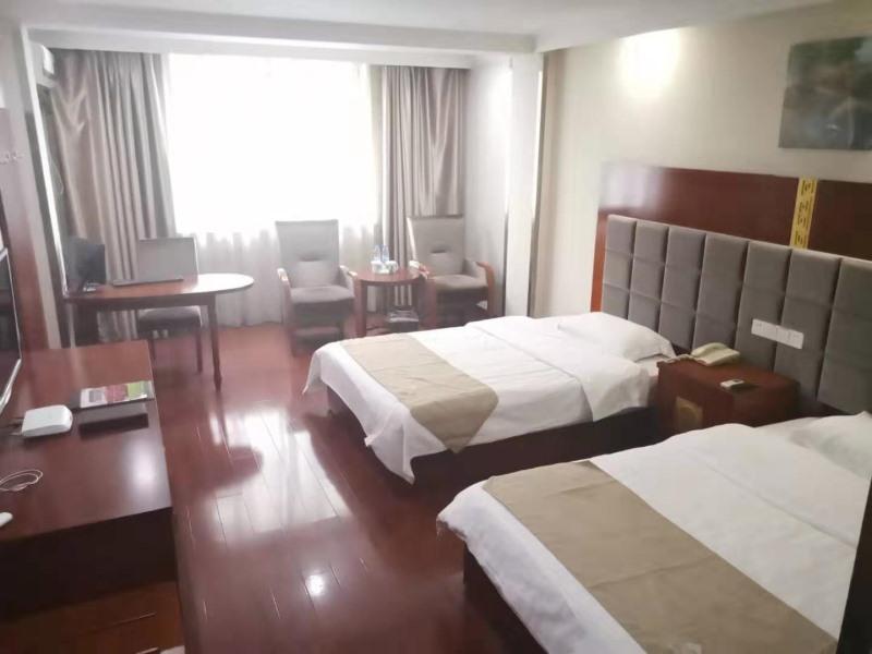 Greentree Inn Zhejiang Taizhou Tiantai Bus Station Express Hotel Екстер'єр фото