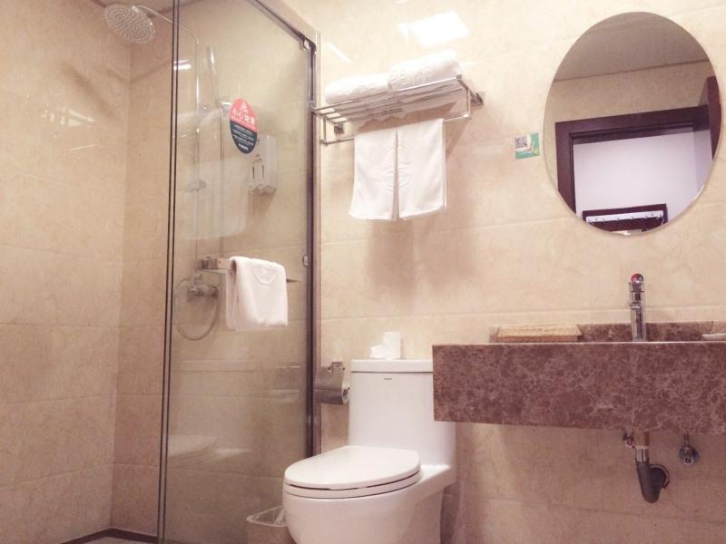 Greentree Inn Zhejiang Taizhou Tiantai Bus Station Express Hotel Екстер'єр фото