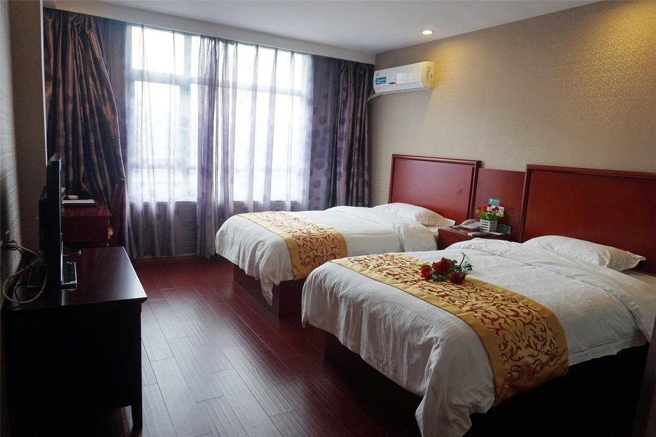Greentree Inn Zhejiang Taizhou Tiantai Bus Station Express Hotel Екстер'єр фото