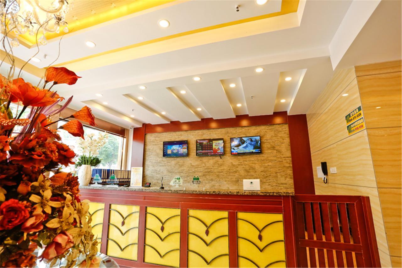 Greentree Inn Zhejiang Taizhou Tiantai Bus Station Express Hotel Екстер'єр фото