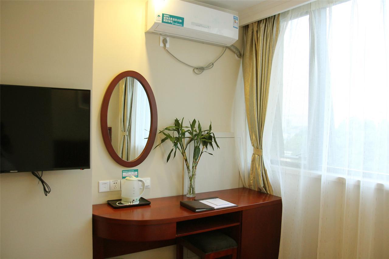 Greentree Inn Zhejiang Taizhou Tiantai Bus Station Express Hotel Екстер'єр фото