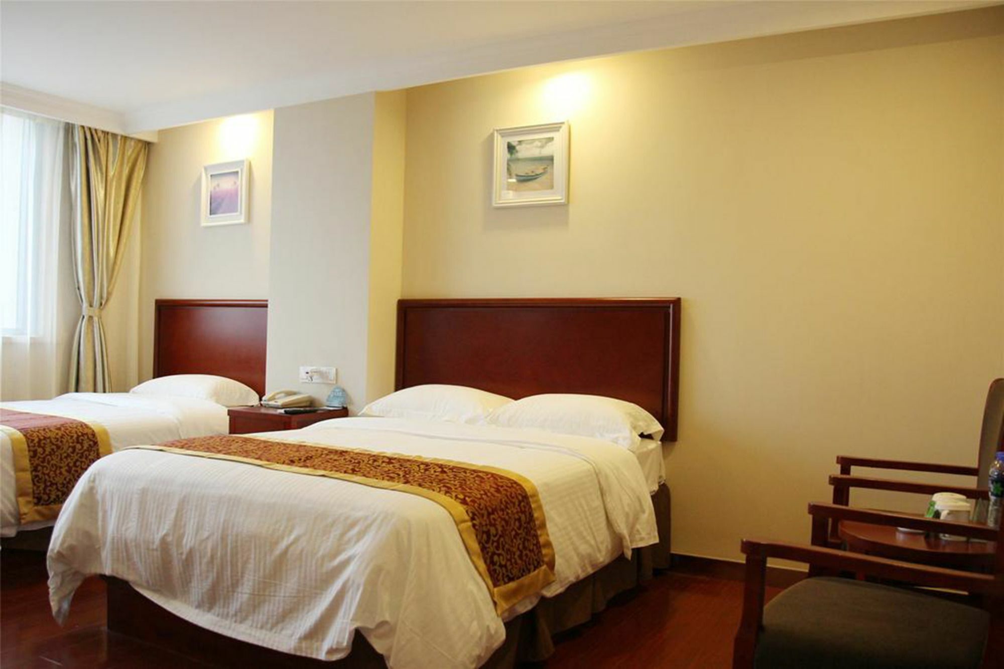 Greentree Inn Zhejiang Taizhou Tiantai Bus Station Express Hotel Екстер'єр фото
